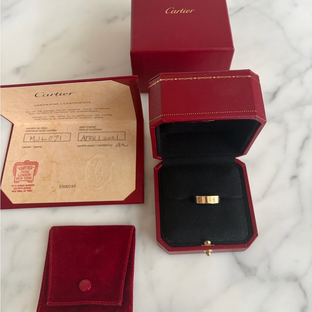Cartier Classic Love Ring - Size 52 - Picture 2 of 4